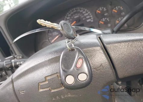 2005 Chevrolet Silverado 1500 Ls from USA, damaged, VIN 1GCEK19Z45Z277292